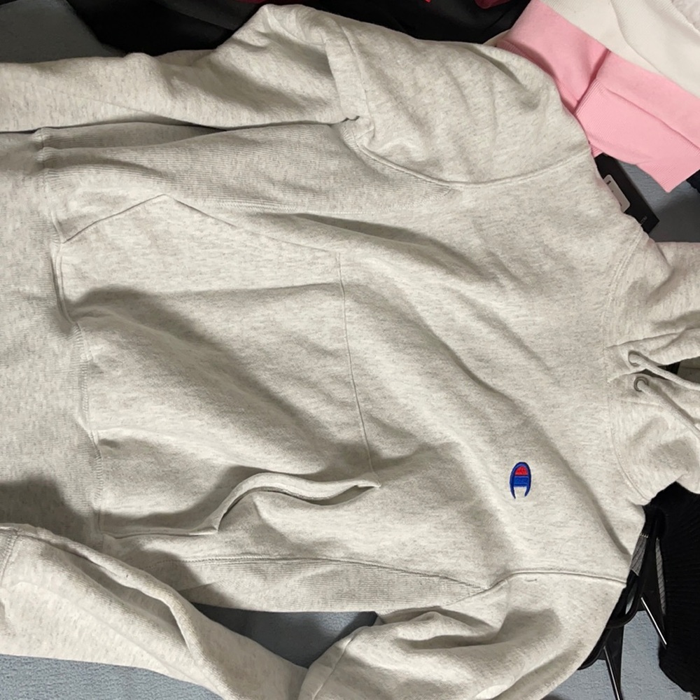 Like new champion hoodie worn once